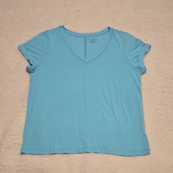 Max Studio Aqua Blue V-Neck Short Sleeve Tee - Picture 1 of 7